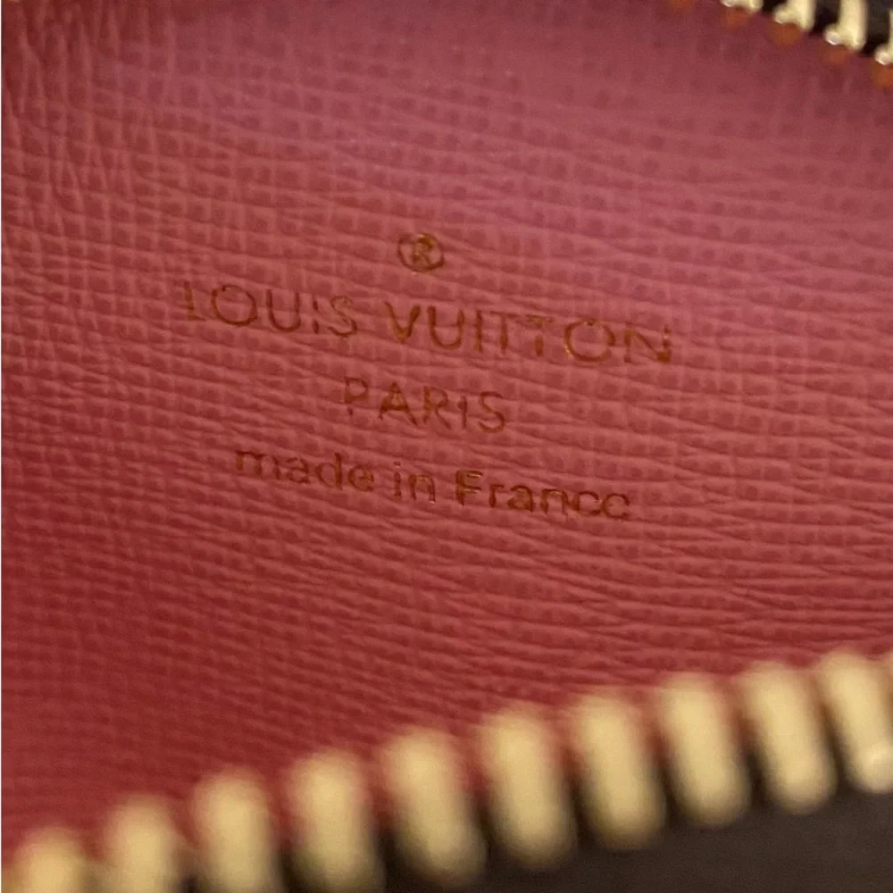 Louis‎ Vuitton 2020 Vivienne Christmas Animation Japan LE Round Coin Purse *NEW*